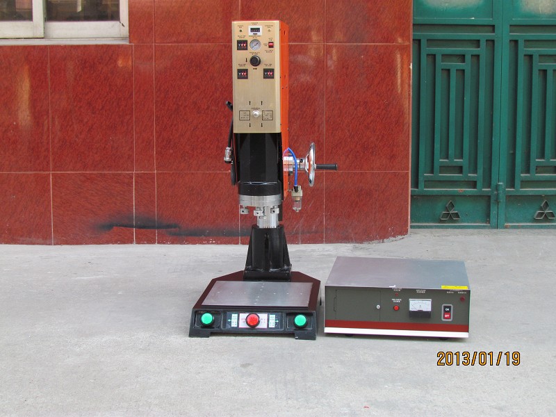 超声波机械设备,超声波清洗,超声波焊接机 超声波机械设备,超声波清洗,超声波焊接机